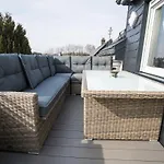 Luxurioese In Ruhiger, Laendlicher Umgebung Apartament