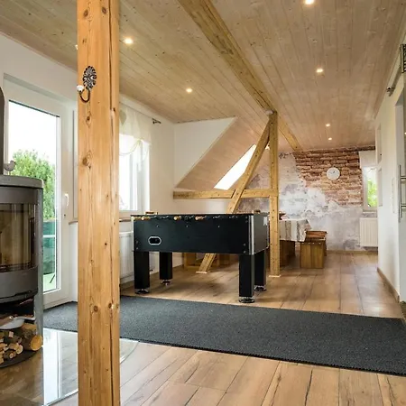 Luxurioese In Ruhiger, Laendlicher Umgebung Daire