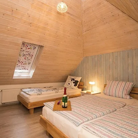 Luxurioese In Ruhiger, Laendlicher Umgebung *